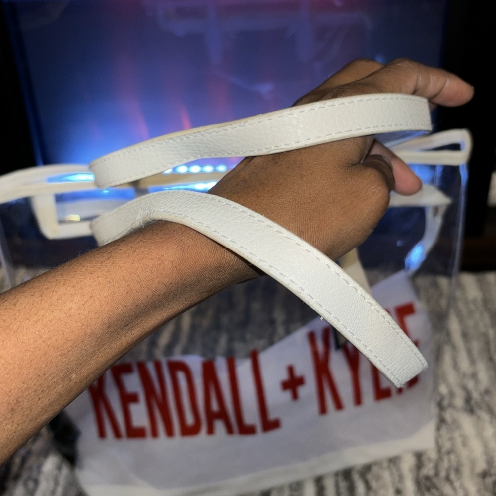 NWT- Kendall + Kylie clear, red and white plastic tote! - Picture 9 of 12